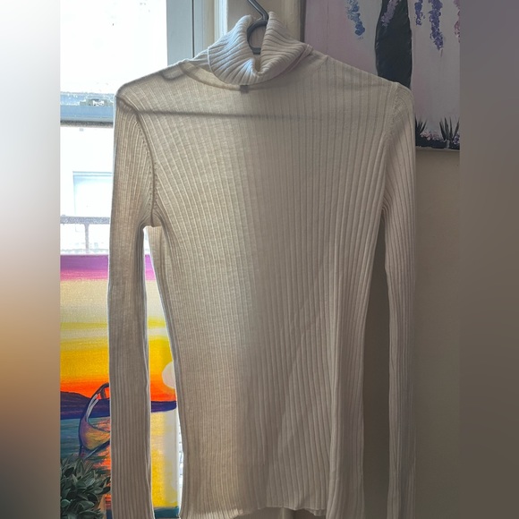 By Vince, Creamy white color, size small! - Picture 2 of 2